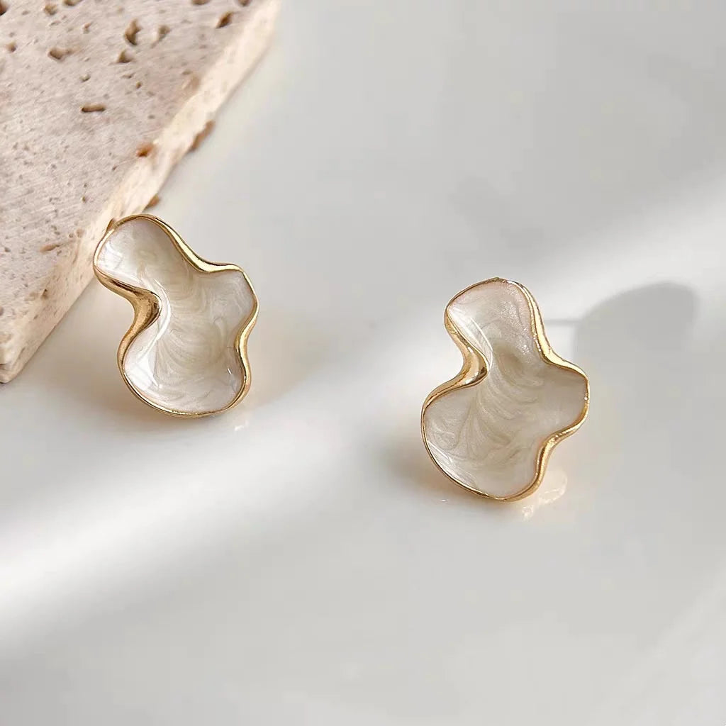 Opaline Stud Earrings