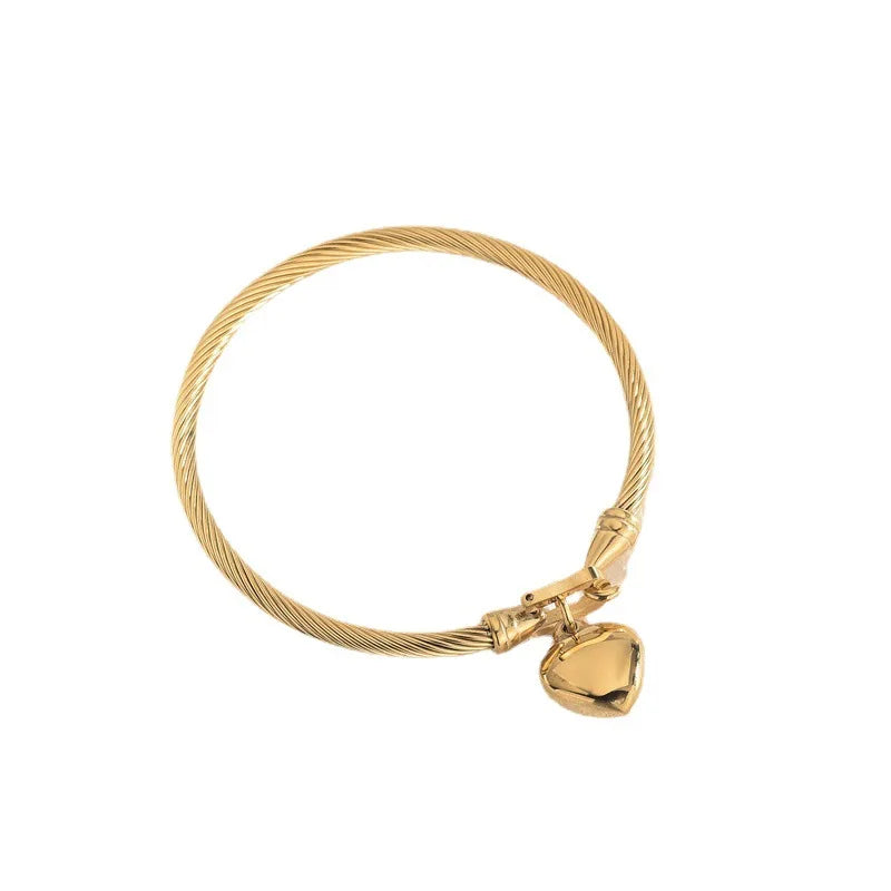 Gold Bracelet with Heart Pendant